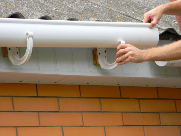 Cost of Half Round Gutter Installation in Venice